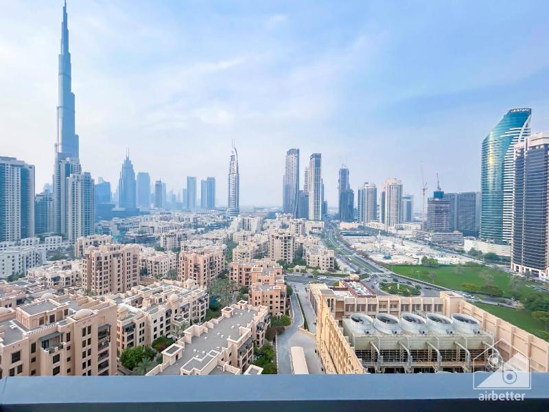 Gorgeous 2BR in Bellevue Downtown With Burj View — комфортный отель в Дубае