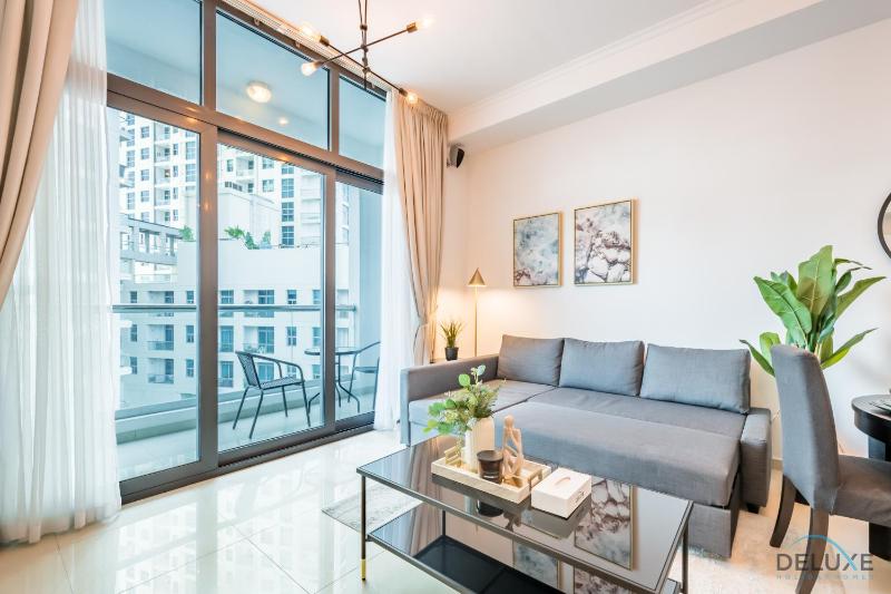 Captivating 1BR at DEC Towers Dubai Marina by Deluxe Holiday Homes — отель с удобным расположением в Дубае