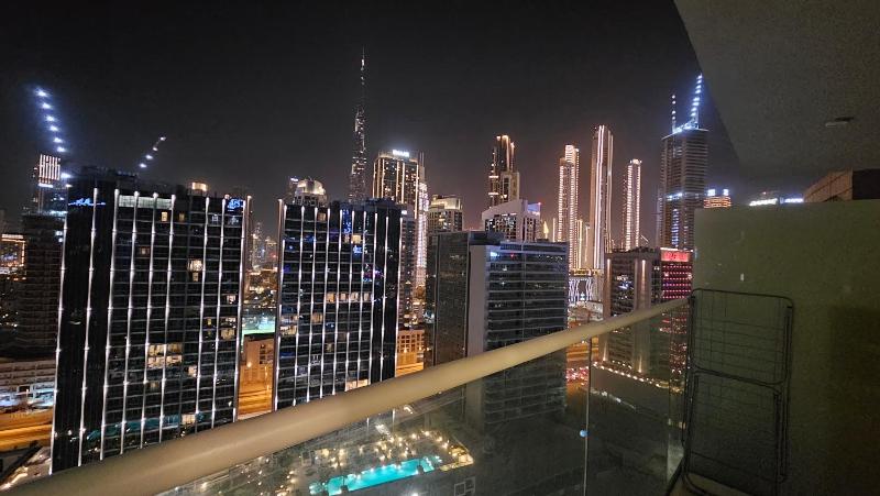 MH - 1 Bedroom with Burj Khalifa View - REF1918 — отель с удобным расположением в Дубае