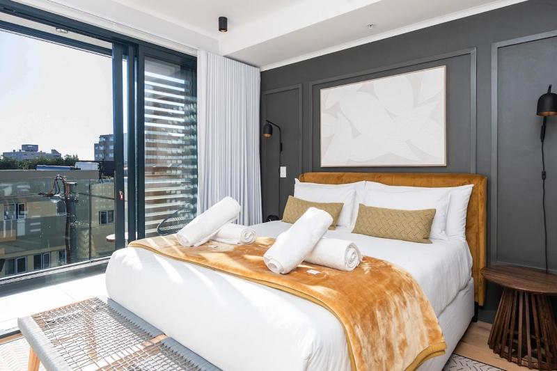 Mimosa Apartment in Greenpoint — отель с удобным расположением в Кейптауне