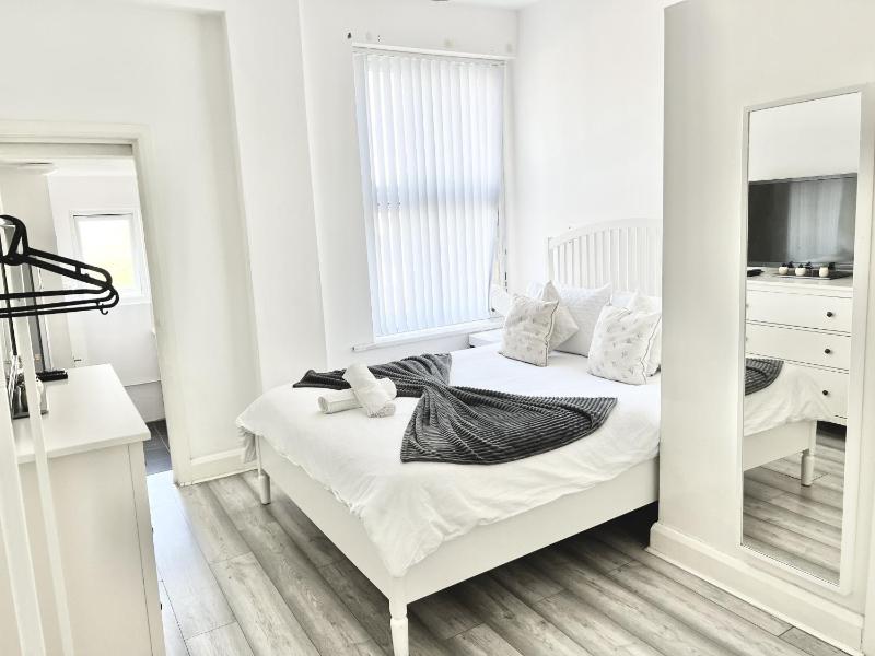 Apartament next Westfield mall — отель с удобным расположением в Лондоне