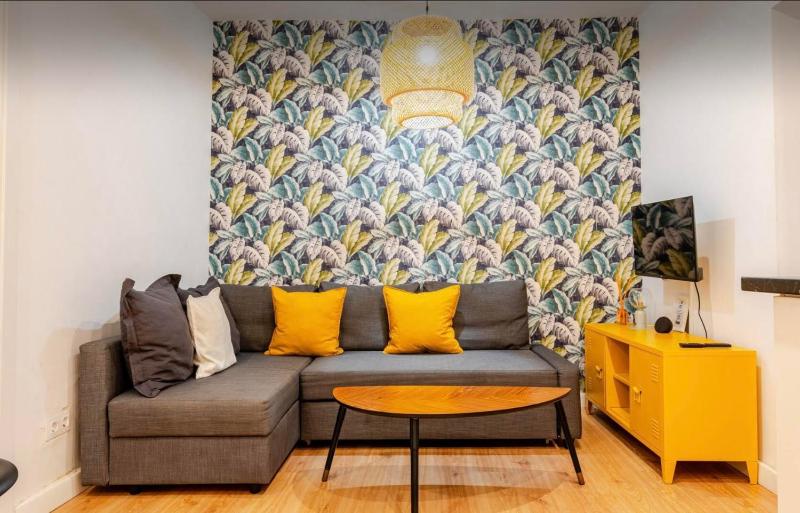 Bonito apartamento Atocha - Reina Sofia — отель с удобствами в Мадриде