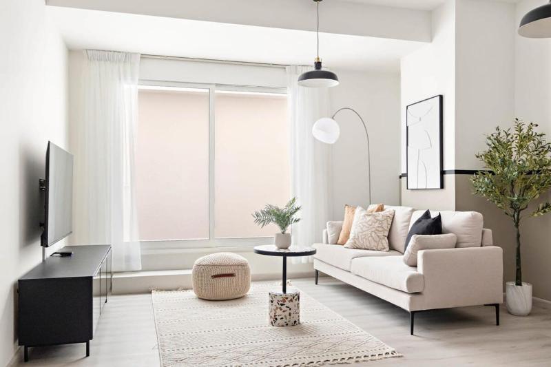 Silkhaus Convenient 1BDR near DIFC & Metro Station — комфортный отель в Дубае