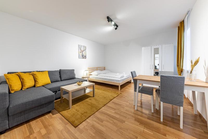 CALM & EASY by JR City Apartments — отель с удобным расположением в вене
