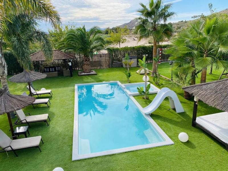 Finca El Paraiso en Agost — отель в Аликанте, Испания