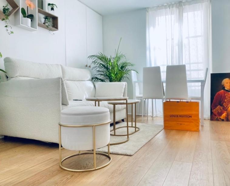 Цены на Cosy apartment near Champs Elysees в Париже