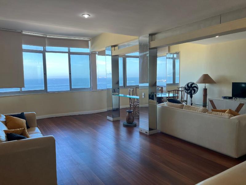 Copacabana de frente para o mar. — отель в Рио, Бразилия