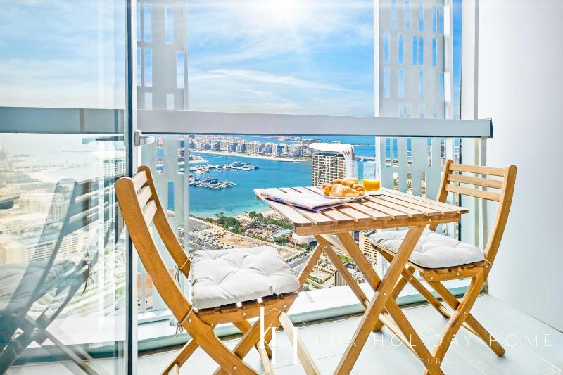 LUX Cayan Superior Suite 3 in Dubai Marina — отель в Дубае, Объединенные Арабские Эмираты
