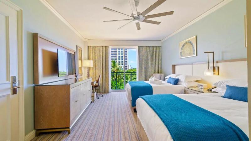 Studio Located at The Ritz Carlton Key Biscayne, Miami — отель с удобным расположением в Майами