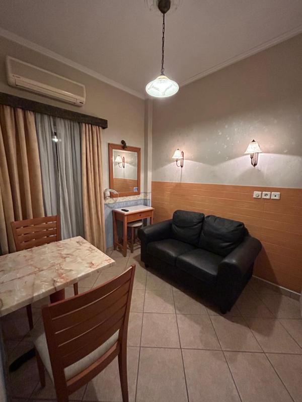 Цены на Arma Faliro Apartments в Афины