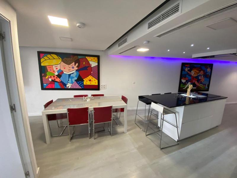 Apartamento Centro Rambla Alicante — отель с удобным расположением в Аликанте