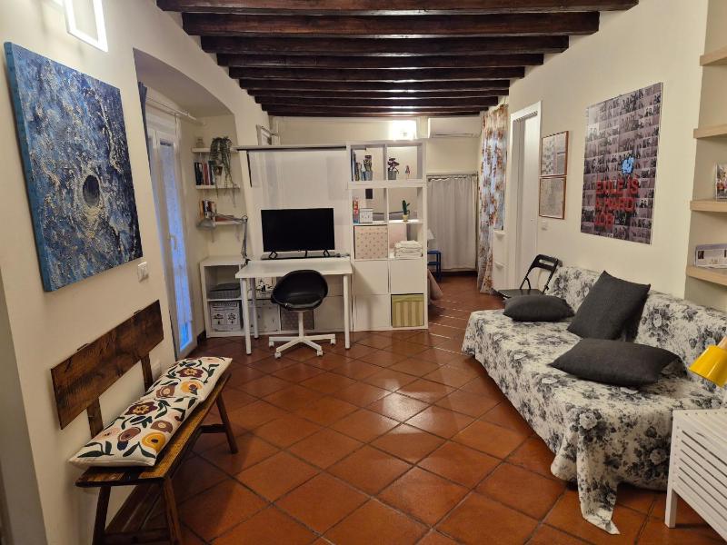 Open Space in Porta Venezia — отель в Милане, Италия