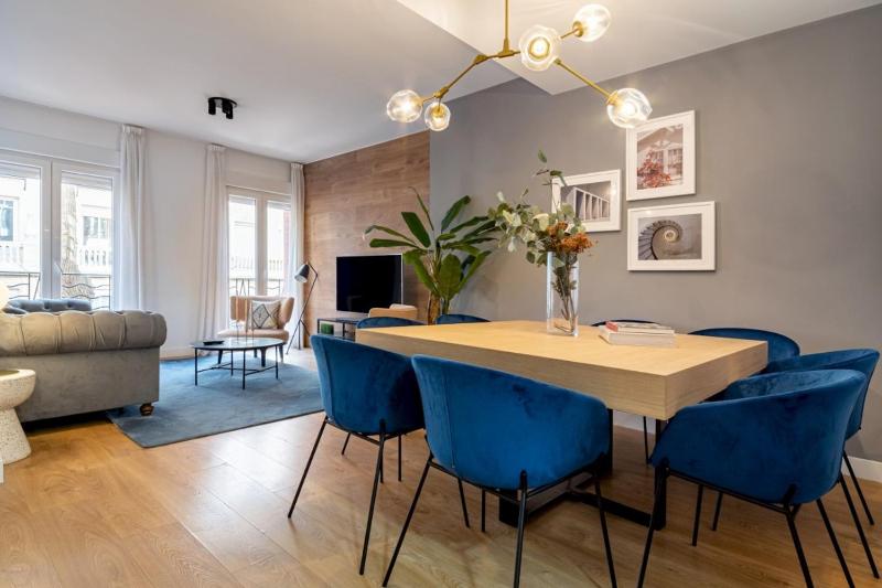3 bedrooms 2 bathrooms furnished - Salamanca - Stylish - MintyStay — отель с удобным расположением в Мадриде