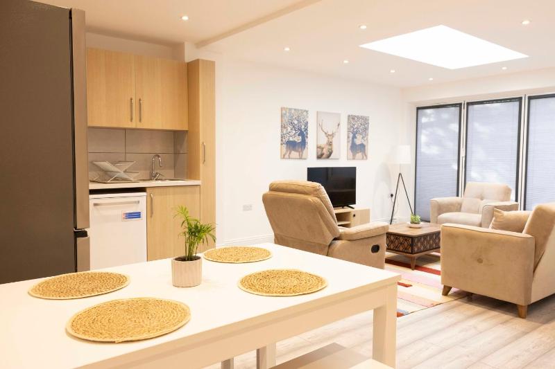 Цены на 1 Bedroom Flat in Putney в Лондоне