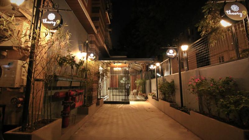 Theory9 Premium Service Apartments Bandra — забронировать отель в Мумбаи