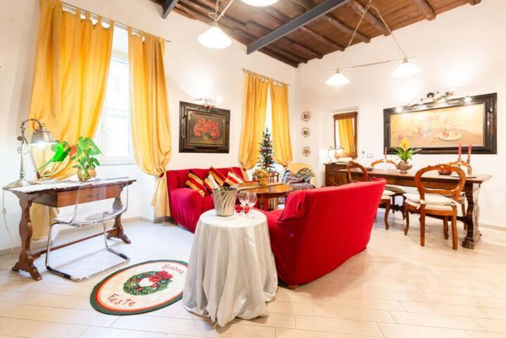 Sistina House Style HolidayHome x 6 — комфортный отель в Риме
