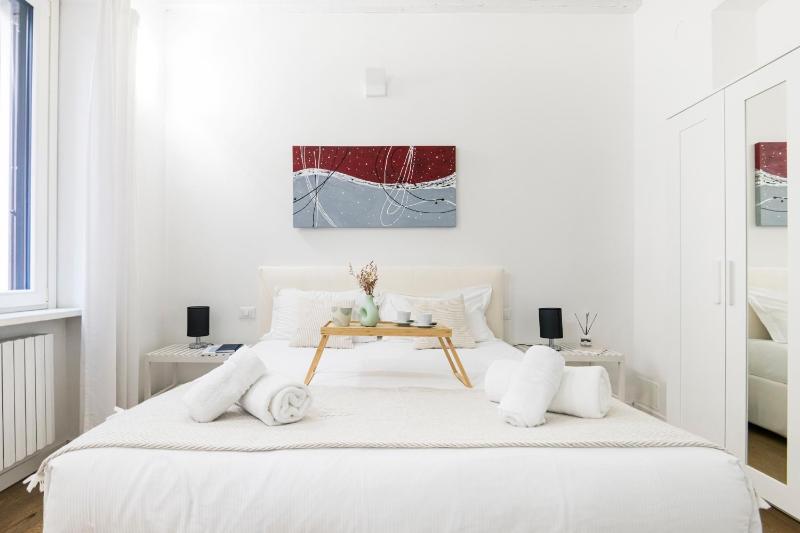 Amazing, new & fully furnished studio in Duomo — отзывы гостей и цены