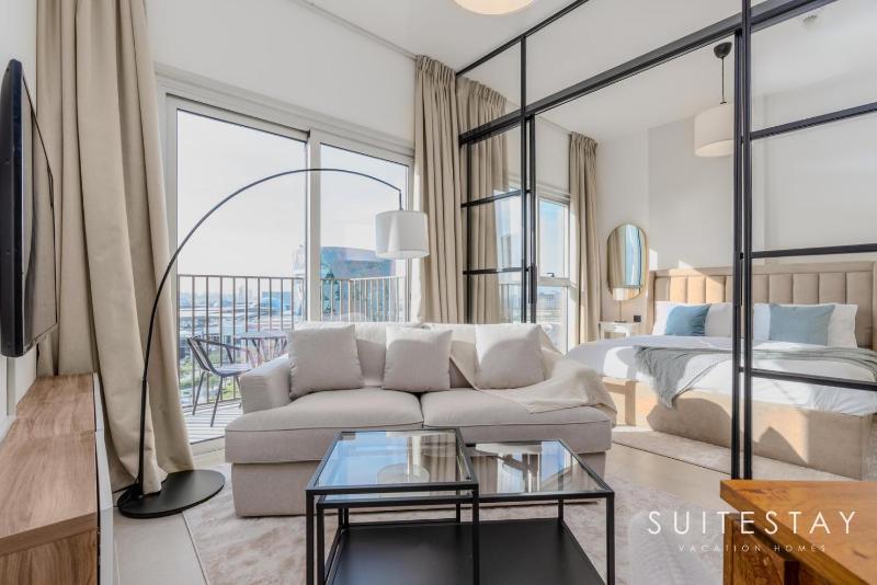 Chic Bright One Bedroom Suite — отель в Дубае, Объединенные Арабские Эмираты