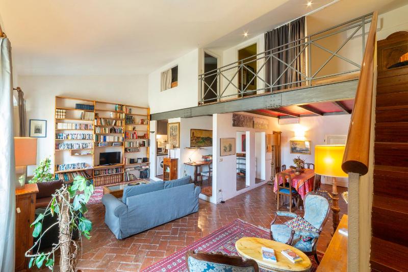 Ghibellina 2 floors stylish loft — отель в Флоренции, Италия