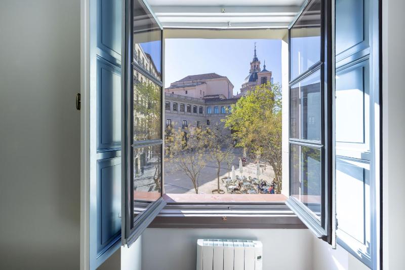 Precioso APT en la Plaza de la PAJA LATINA — отель с удобным расположением в Мадриде
