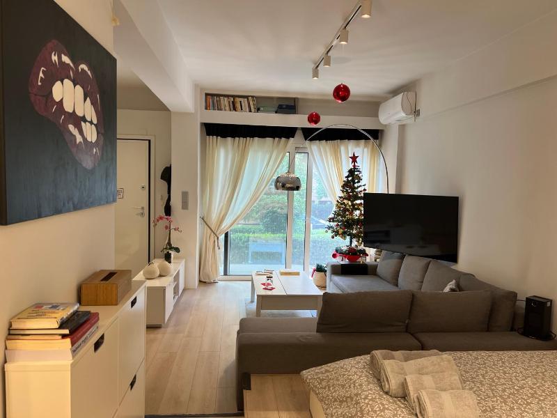 Glyfada luxury studio — отель с удобным расположением в Афины
