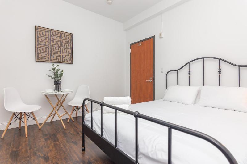 Chic Wynwood Apartment near Downtown & Miami Beach — отель в Майами, Соединенные Штаты Америки