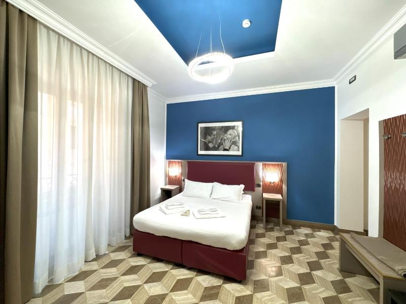 The Five Oscars Inn — комфортный отель в Риме