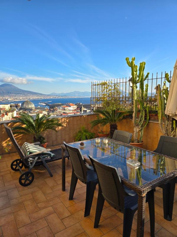 Smile At Vesuvio — забронировать отель в Неаполе