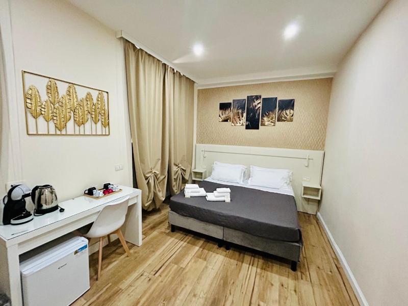 Sant'Erasmo Rooms — отель с удобствами в Риме