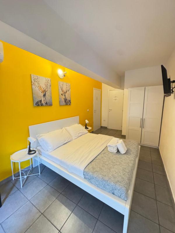 Alexandra Apartment — отель в Риме, Италия