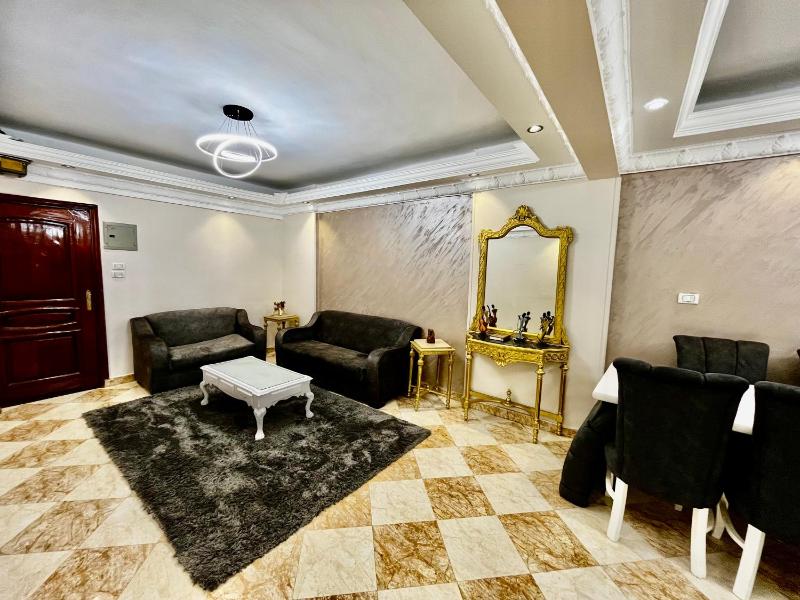 Shqh mfrwshh balzmalk — комфортный отель в Каире
