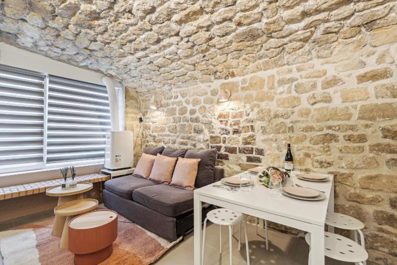 Lavie Maison face Palais Royal — комфортный отель в Париже