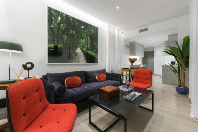 Цены на 3 bedrooms 2 bathrooms furnished - Salamanca - elegant - MintyStay в Мадриде