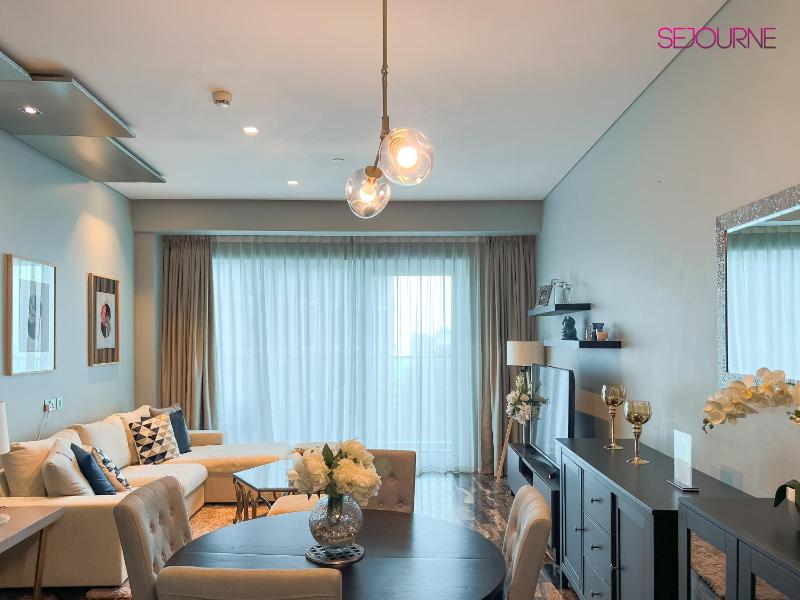 DH58 - High end 1BR, Palm views in Damac Heights tower — забронировать отель в Дубае