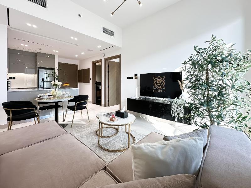 Trophy Sunny Honey Suite Canal View & Infinty Pool — забронировать отель в Дубае