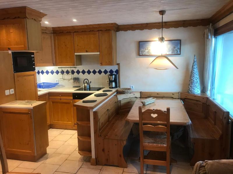 Appartement cosy a Courchevel 1850 avec acces direct aux pistes - FR-1-514-11 — отель в Куршевеле, Франция