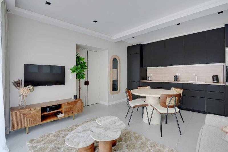 Цены на Intimate1BR 4P Apartment Accor Arena - Gare de Lyon в Париже