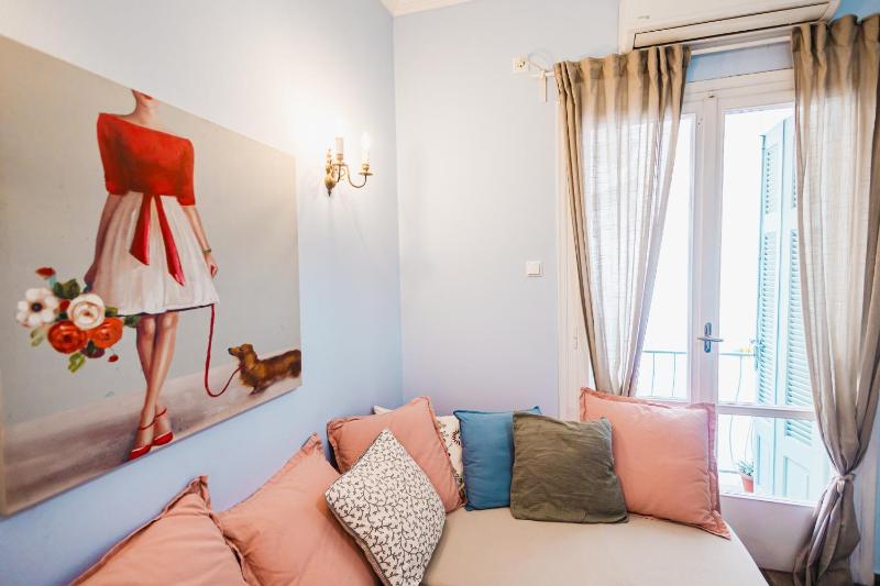 Cozy Place Near Acropolis! — отель в Афины, Греция