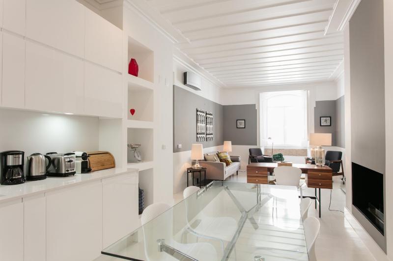 FLH Downtown Modern Flat — комфортный отель в Лиссабоне