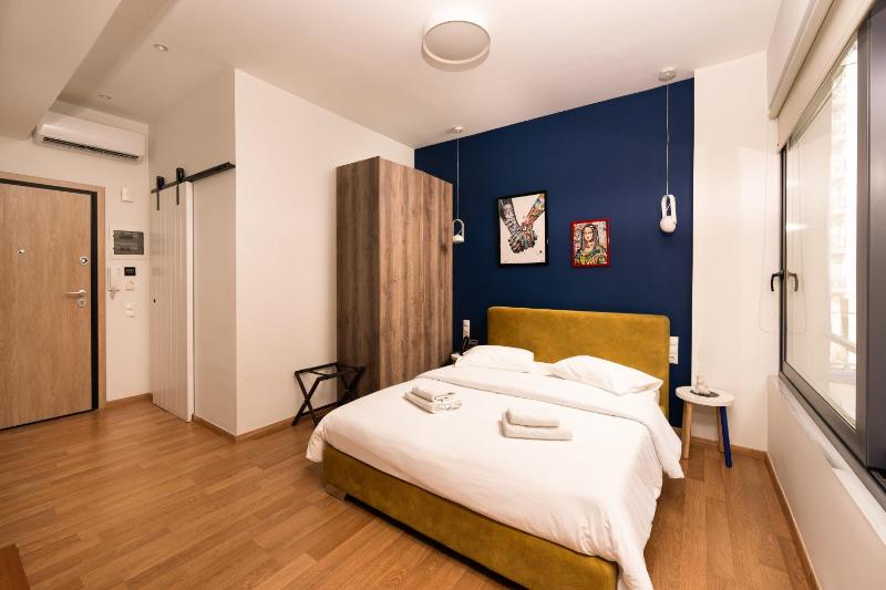 Athens Center luxury Suites 1 — отель с удобным расположением в Афины