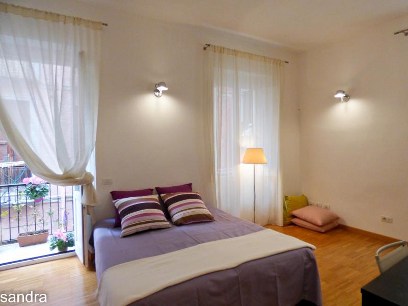 Innoi a Cagliari - Autentica casa vacanze nel centro storico