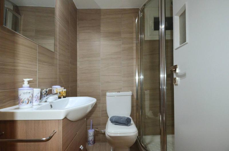 An urban apartment at plateia Koliatsou — отзывы гостей и цены
