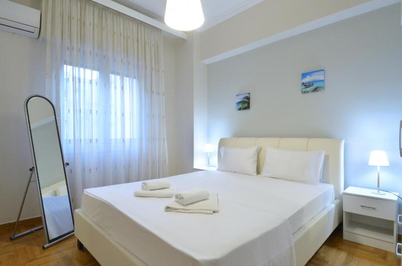 Niovis, a nice and cozy apartment — отель с удобным расположением в Афины