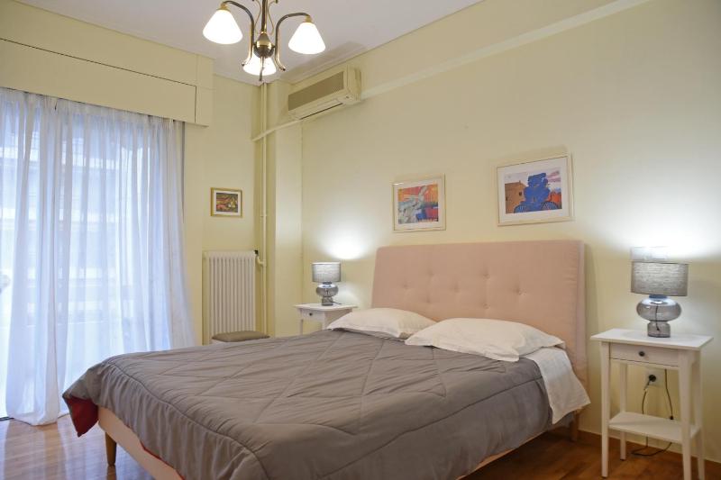 Athens Faliro Beach Residence — отель с удобным расположением в Афины
