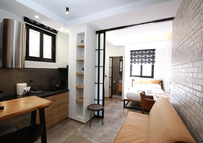 Emily in Athens - Central design awarded flat Syntagma E3 — отель в Афины, Греция