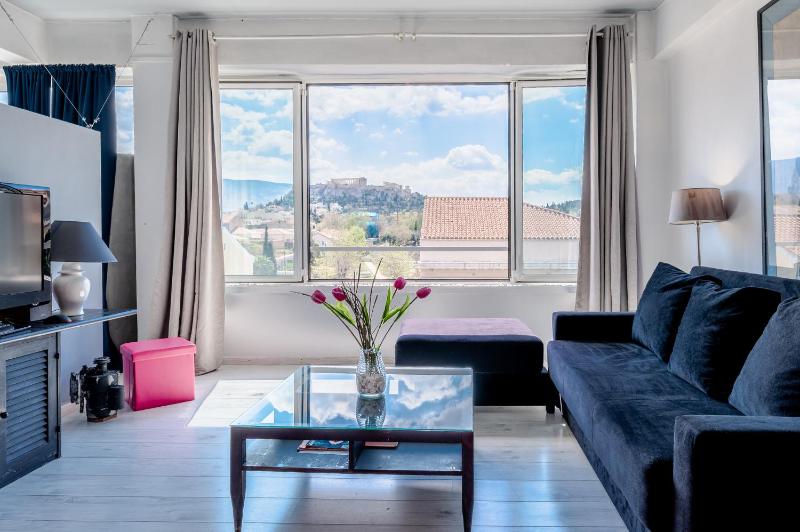 Цены на COMBO Acropolis view 6 bedrooms 4 bathrooms в Афины