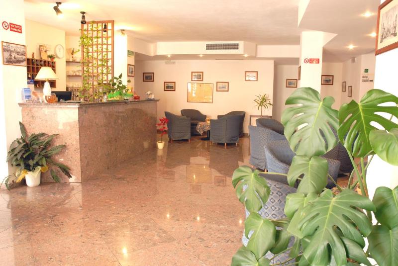 Riccio Hotel a La Maddalena - Eleganza fronte mare