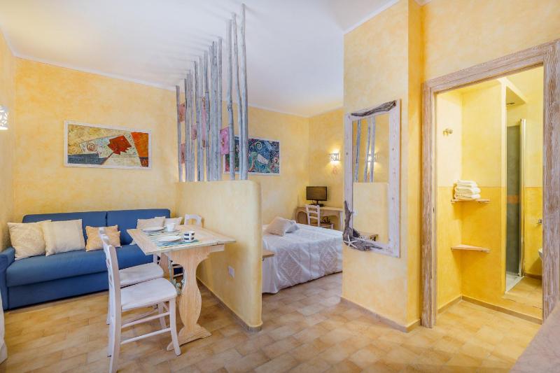 Palazzo Beddoro a San Pantaleo - Elegante Monolocale