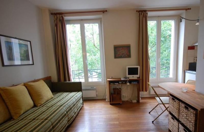 Studio near UNESCO - Invalides — отель с удобным расположением в Париже