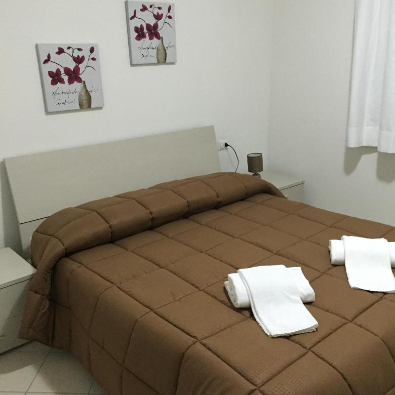 Guest House Suite a Olbia - Lussuosa Suite Aeroportuale
